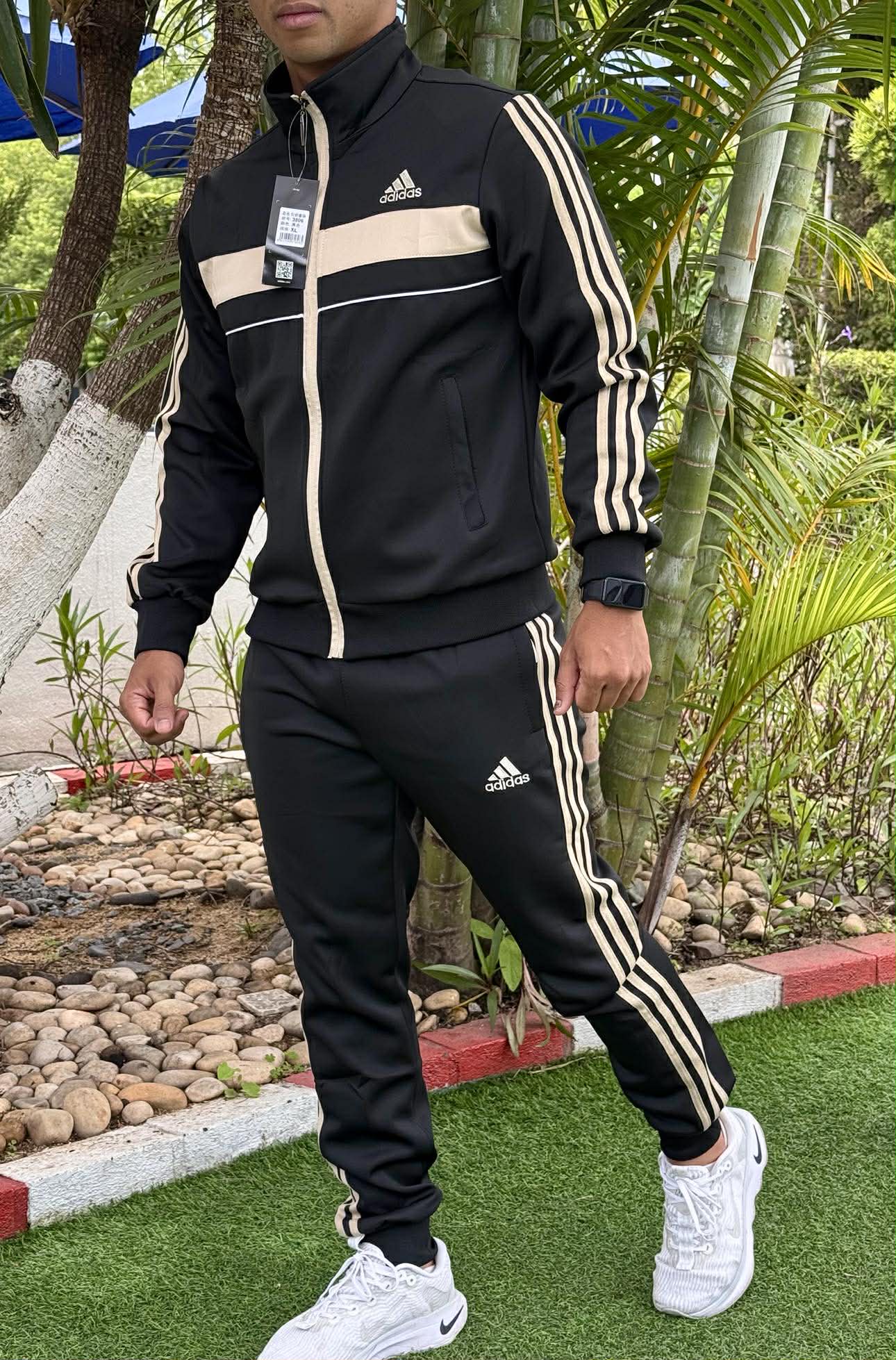 Ensemble survêtement - Image 3