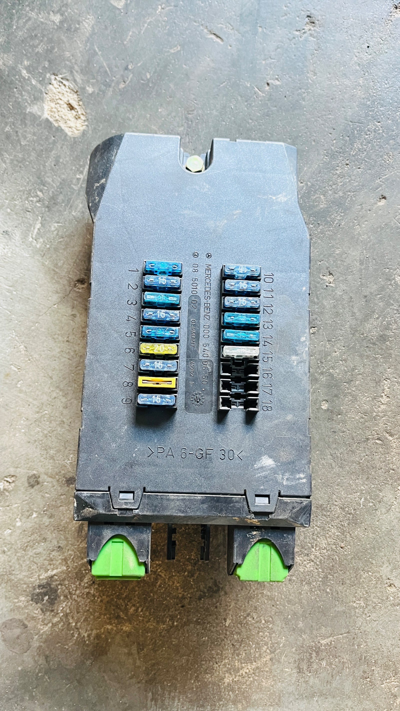 Porte fusible 312 Sprinter - Image 1