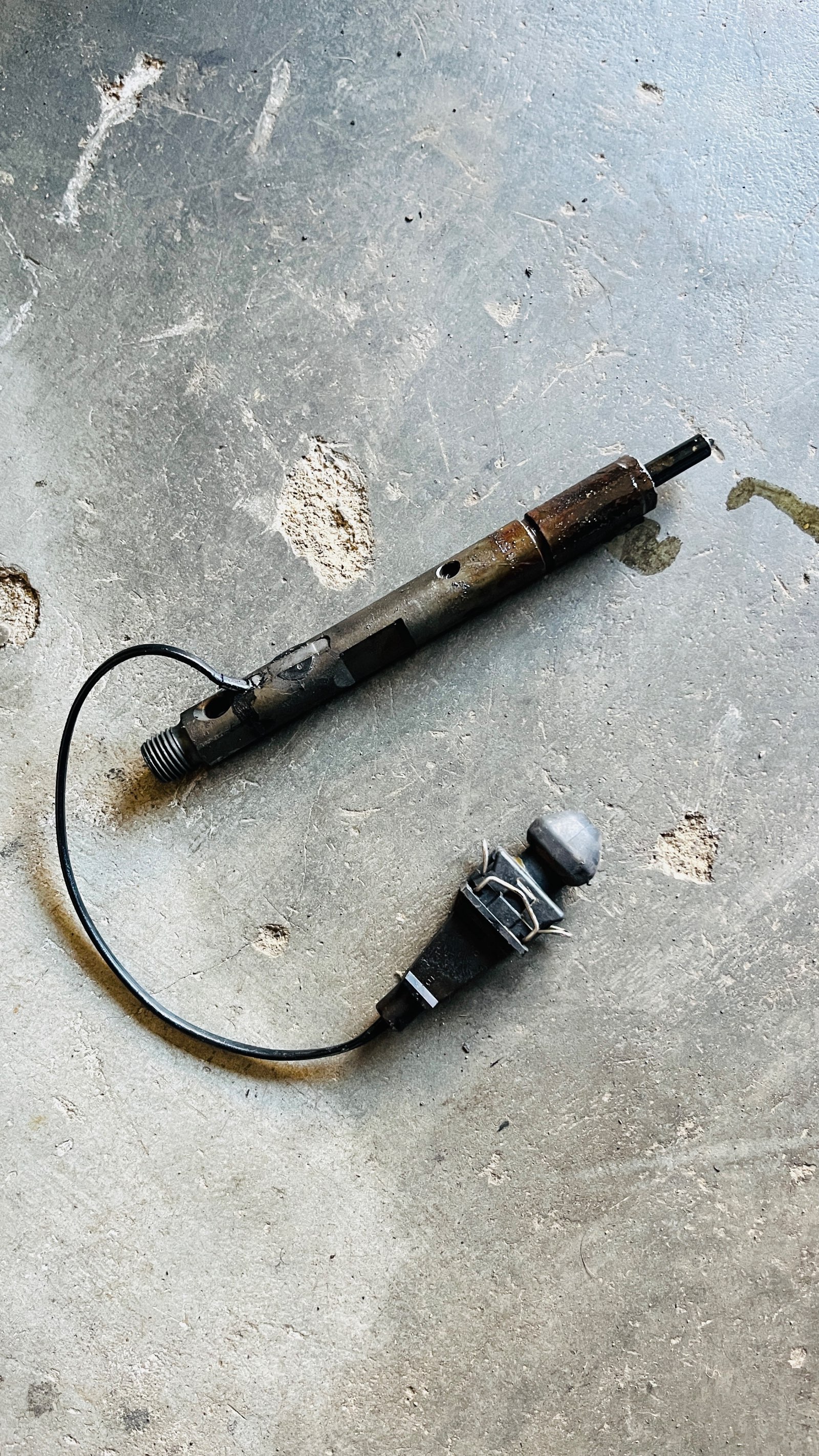 Injecteur pilote 312 sprinter - Image 1