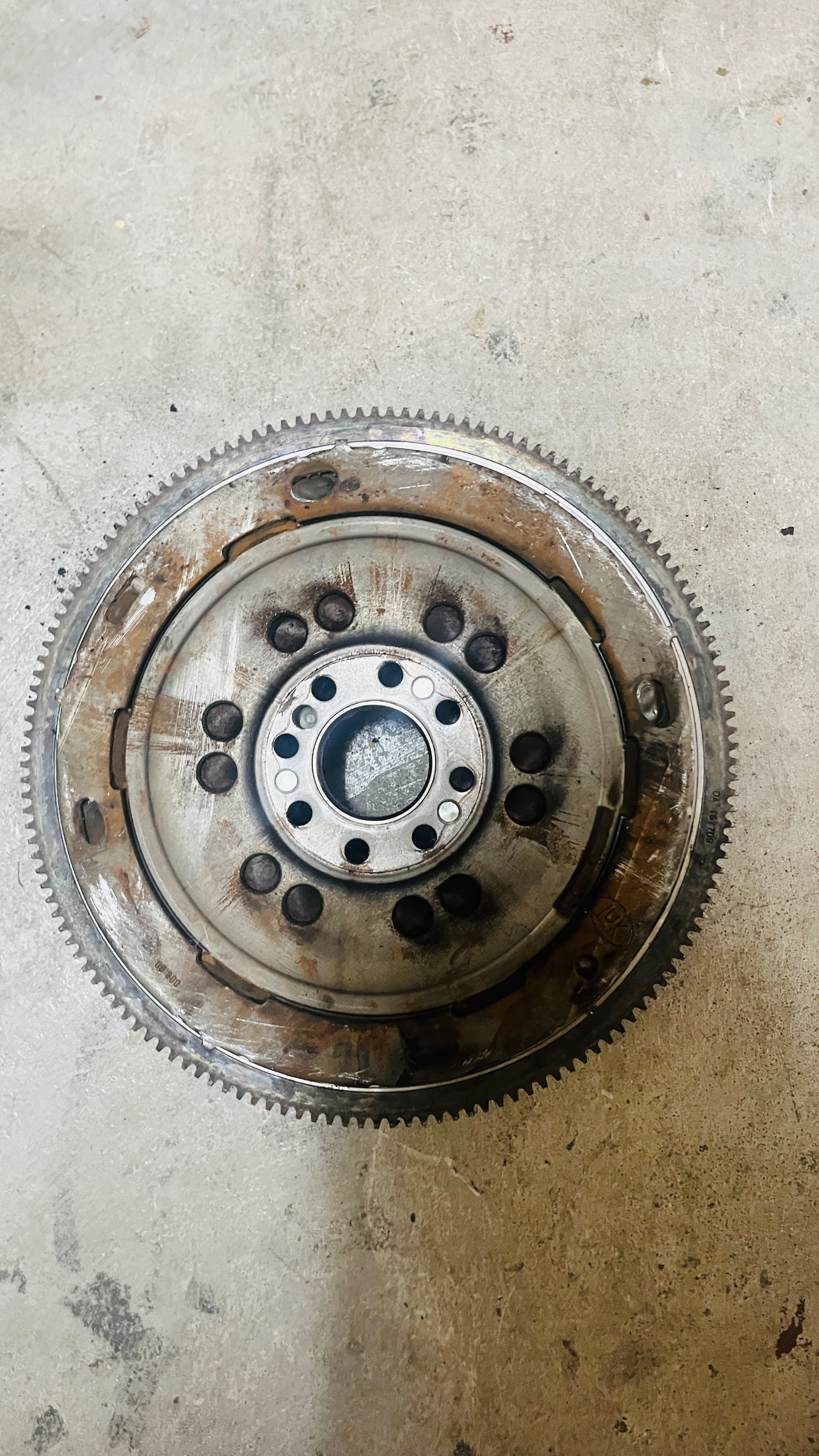 Volant moteur 312 - Image 2